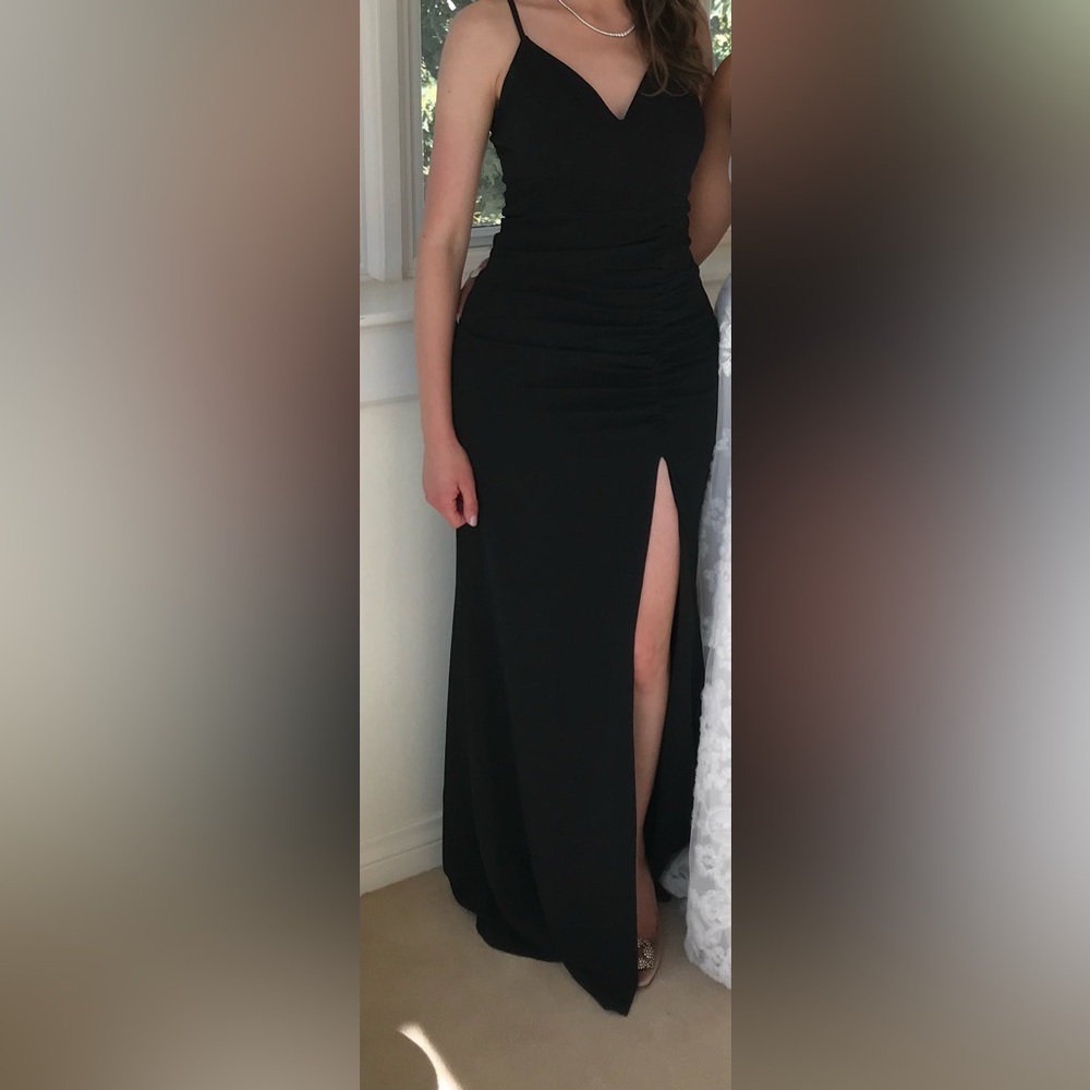 Elegant Black Evening Dress